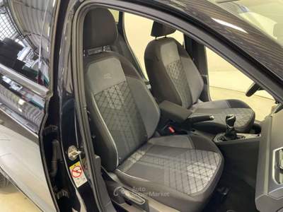 Volkswagen Taigo 1.0 TSI R-Line Manuale * TETTO APRIBILE * 110CV * Nero usata Andalo Valtellino