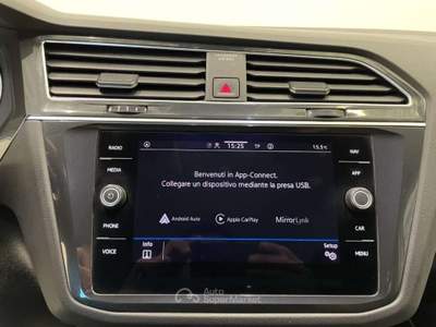 Volkswagen Tiguan 1.5 TSI  DSG Life 5P 150CV 2WD Bianco usata Andalo Valtellino