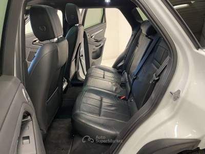 Land Rover Range Rover Evoque 2.0D I4 AWD Auto R-Dynamic SE MHEV 180CV Bianco usata Andalo Valtellino
