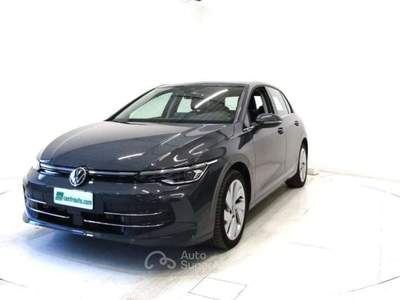 Volkswagen Golf 2.0 TDI DSG Style 5P 150CV Grigio usata Andalo Valtellino