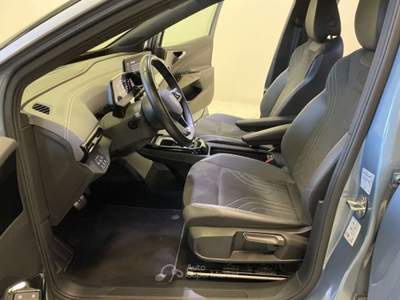 Volkswagen ID.5 Pro Performa.*ELETTRICA* 77KWh*204 CV* Blu/Azzurro usata Andalo Valtellino