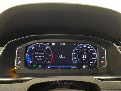 Volkswagen Passat 2.0 TDI 4MOTION DSG Executive 200CV Grigio usata Andalo Valtellino