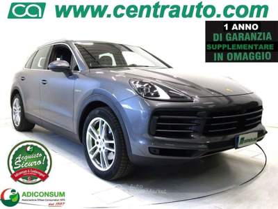 Porsche Cayenne 3.0 V6 E-Hybrid Aut. 462 CV * PELLE * Grigio usata Andalo Valtellino