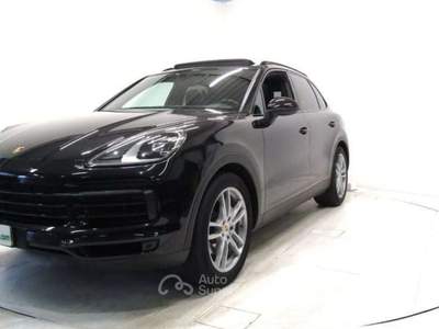 Porsche Cayenne 3.0 V6 Aut. * PELLE * 340CV * TETTO APRI. *GANCIO* Nero usata Andalo Valtellino
