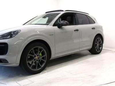 Porsche Cayenne 3.0 V6 E-Hybrid Aut. 462 CV * PELLE * TETTO * Grigio usata Andalo Valtellino