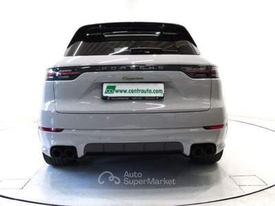 Porsche Cayenne 3.0 V6 E-Hybrid Aut. 462 CV * PELLE * TETTO * Grigio usata Andalo Valtellino