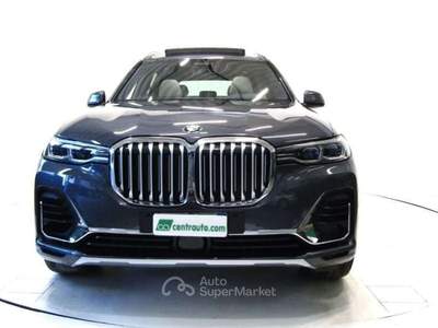 BMW X7 X7 xDrive30d Individual Aut *7 POSTI *TETTO APRIBILE* Grigio usata Andalo Valtellino