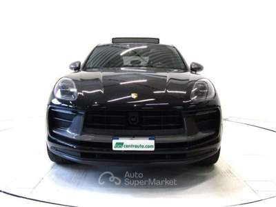Porsche Macan Macan T 2.0 PDK *PELLE*TETTO APRIBILE*265CV * Nero usata Andalo Valtellino