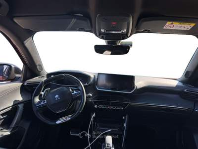 Peugeot 2008 1.2 puretech gt pack s&s 130cv eat8 usata Fisciano
