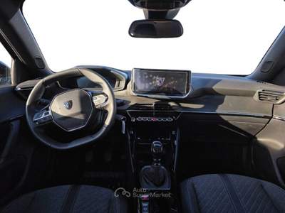 Peugeot 2008 allure puretech 100 s&s Nero usata Fisciano