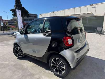 Smart ForTwo Fortwo III 2015 1.0 Passion 71cv twinamic Argento usata Pomezia