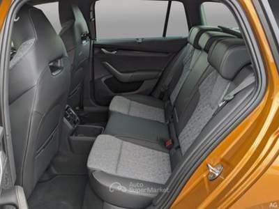 Skoda Octavia OCT.WAGON 2.0 TDI SELECTION DSG MY 26 Grigio usata Fisciano