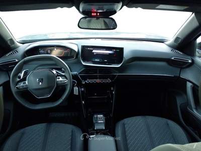 Peugeot 2008 allure puretech 130 eat8 s&s Blu/Azzurro usata Fisciano