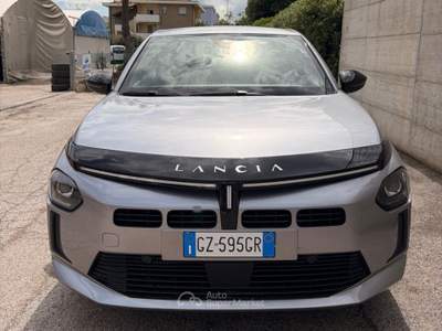 Lancia Ypsilon nuova 1.2 100cv ibrida Grigio usata Fisciano