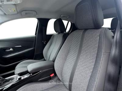 Peugeot 208 5p - allure puretech 100 s&s Nero usata Fisciano