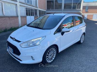Ford B-Max Titanium DISTRIBUZIONE FRIZIONE NUOVI Bianco usata Casalgrande Ford B-Max Titanium DISTRIBUZIONE FRIZIONE NUOVI Bianco usata Casalgrande