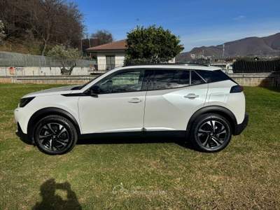 Peugeot 2008 1.5 bluehdi allure pack s&s 130cv eat8 Bianco usata Fisciano
