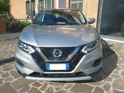 Nissan Qashqai 1.5 dci Acenta 115cv Argento usata Formigine