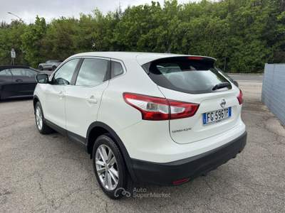 Nissan Qashqai 1.2 dig-t Business 115cv E6 usata Ravenna
