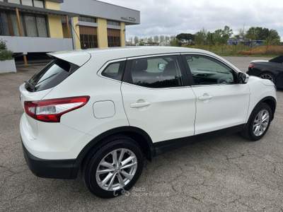Nissan Qashqai 1.2 dig-t Business 115cv E6 usata Ravenna