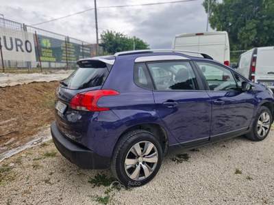 Peugeot 2008 Stop&Start Active Blu/Azzurro usata Roma