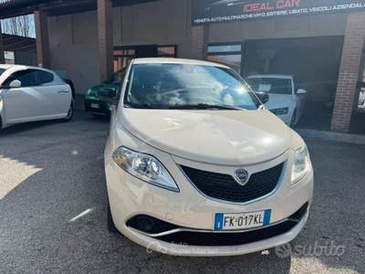 Lancia Ypsilon Tenuta in eccellenti condizioni, tutto originale Bianco usata San Secondo di Pinerolo