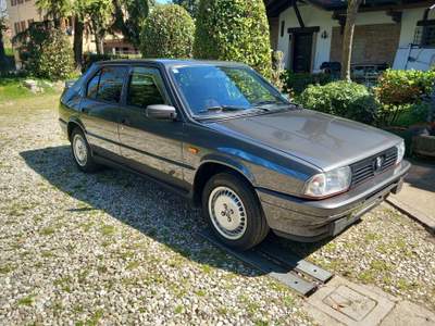 Alfa Romeo 33 Restaurato Grigio usata MODENA