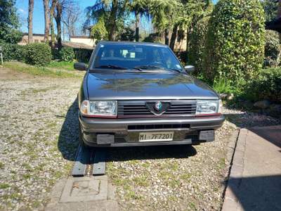 Alfa Romeo 33 Restaurato Grigio usata MODENA