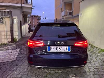 Audi A3 SPB 1.6 TDI S tronic Sport Blu/Azzurro usata Roma