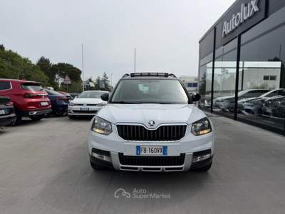 Skoda Yeti SKODA YETI OUTDOOR AMBITION DSG Bianco usata Teramo