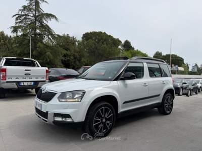 Skoda Yeti SKODA YETI OUTDOOR AMBITION DSG Bianco usata Teramo