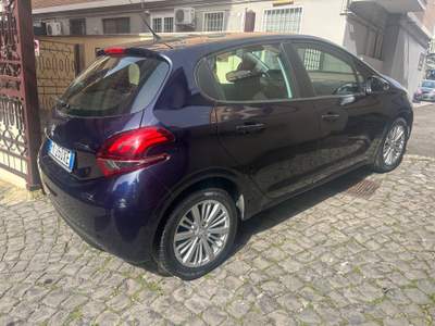 Peugeot 208 5 porte Allure Bianco usata Roma