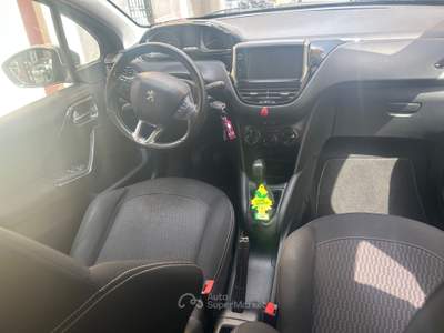 Peugeot 208 5 porte Allure Bianco usata Roma