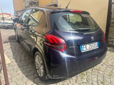Peugeot 208 5 porte Allure Bianco usata Roma