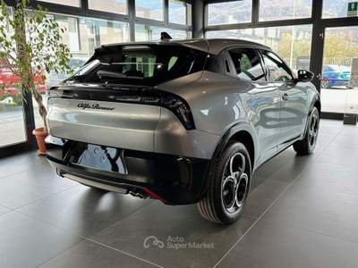 Alfa Romeo Junior 1.2 Hybrid ibrida eDCT6 Grigio usata Montagna in Valtellina