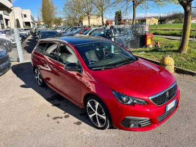 Peugeot 308 BlueHDi 130 S&S EAT8 SW GT Line Rosso usata Arcore
