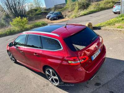 Peugeot 308 BlueHDi 130 S&S EAT8 SW GT Line Rosso usata Arcore