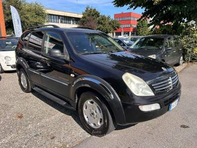 SsangYong Rexton Rexton I 2.7 xdi Plus1 4x4 Nero usata Inzago