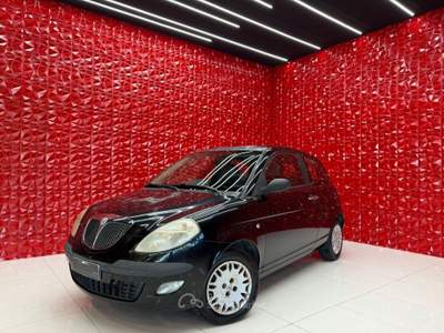 Lancia Ypsilon Argento OK NEOPATENTATI Nero usata Agliana