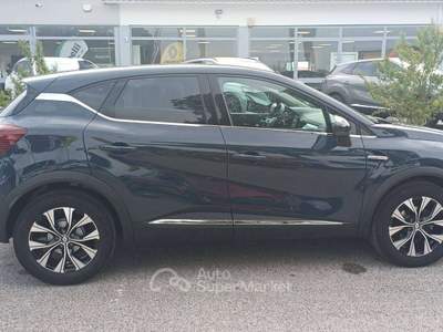 Renault Captur Captur II 2019 1.3 tce Intens 140cv fap Blu/Azzurro usata Velletri