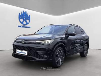 Volkswagen Tiguan 2.0 TDI DSG R-LINE 150CV *ACC+RETROCAMERA+NAVI* ONLY PROMO Nero usata Cologno Monzese