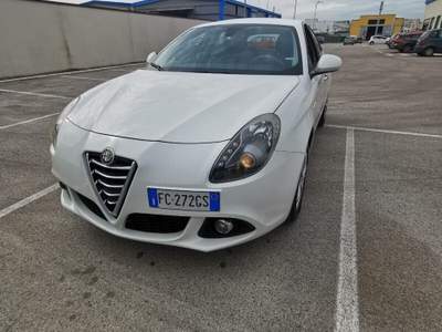 Alfa Romeo Giulietta Progression Bianco usata Barletta
