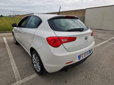 Alfa Romeo Giulietta Progression Bianco usata Barletta