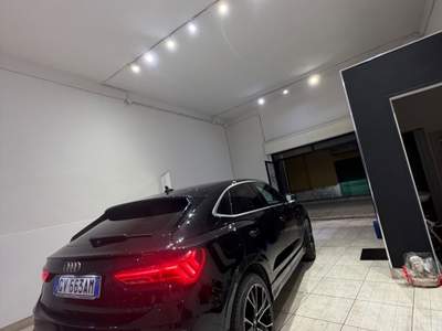 Audi Q3 S tronic line edition Nero usata Mondragone