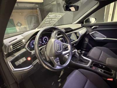 Audi Q3 S tronic line edition Nero usata Mondragone
