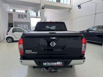 Nissan Navara 2.3 dCi 190CV 4X4 Tekna CAMBIO AUTOMATICO Nero usata Ciserano