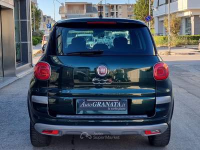 Fiat 500L 1.3 Mtj 95CV Cross Verde usata Trentola Ducenta
