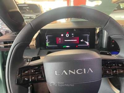 Lancia Ypsilon Hybrid e-DCT LX Verde usata Beinasco