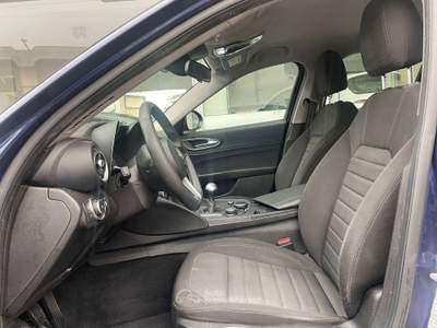 Alfa Romeo Giulia 2.2 t Business 160cv my19 BELLISSIMA Blu/Azzurro usata Cesano Maderno