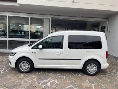 Volkswagen Caddy 1.4 TGI Trendline 7 POSTI UNICO PROPRIETARIO BELLISSIMO Bianco usata Cesano Maderno